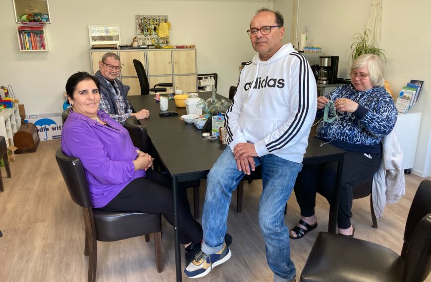 De Plint – Heldendaden in de huiskamer van de buurt